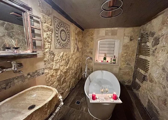 Ornella By Interhome شقة غروسشوناو