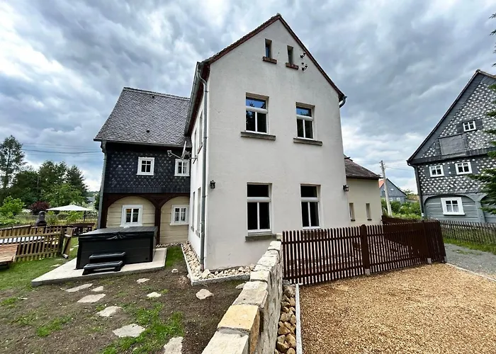 Ornella By Interhome * غروسشوناو